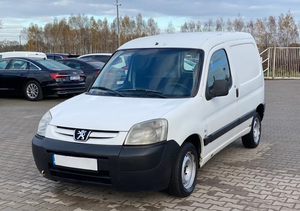 Peugeot Partner cena 2900 przebieg: 234385, rok produkcji 2008 z Bartoszyce małe 301